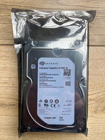 Жорсткий диск Seagate Exos Enterprise 7E8 2TB SATA III (ST2000NM0055) ВН-20817523710 фото